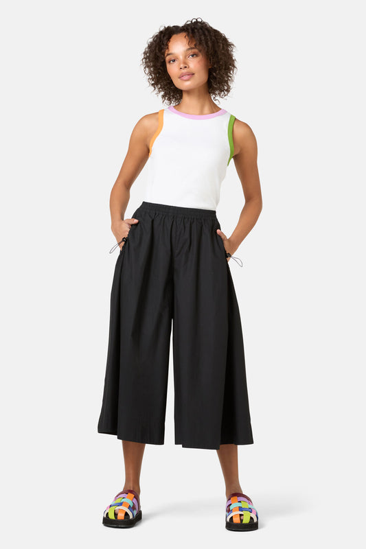 Gorman - Basic Toggle Skort - black