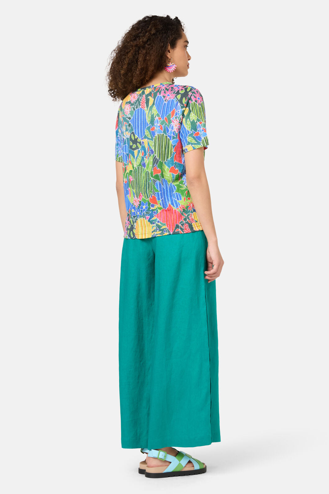 Gorman - Flower Garden Hemp Tee - print