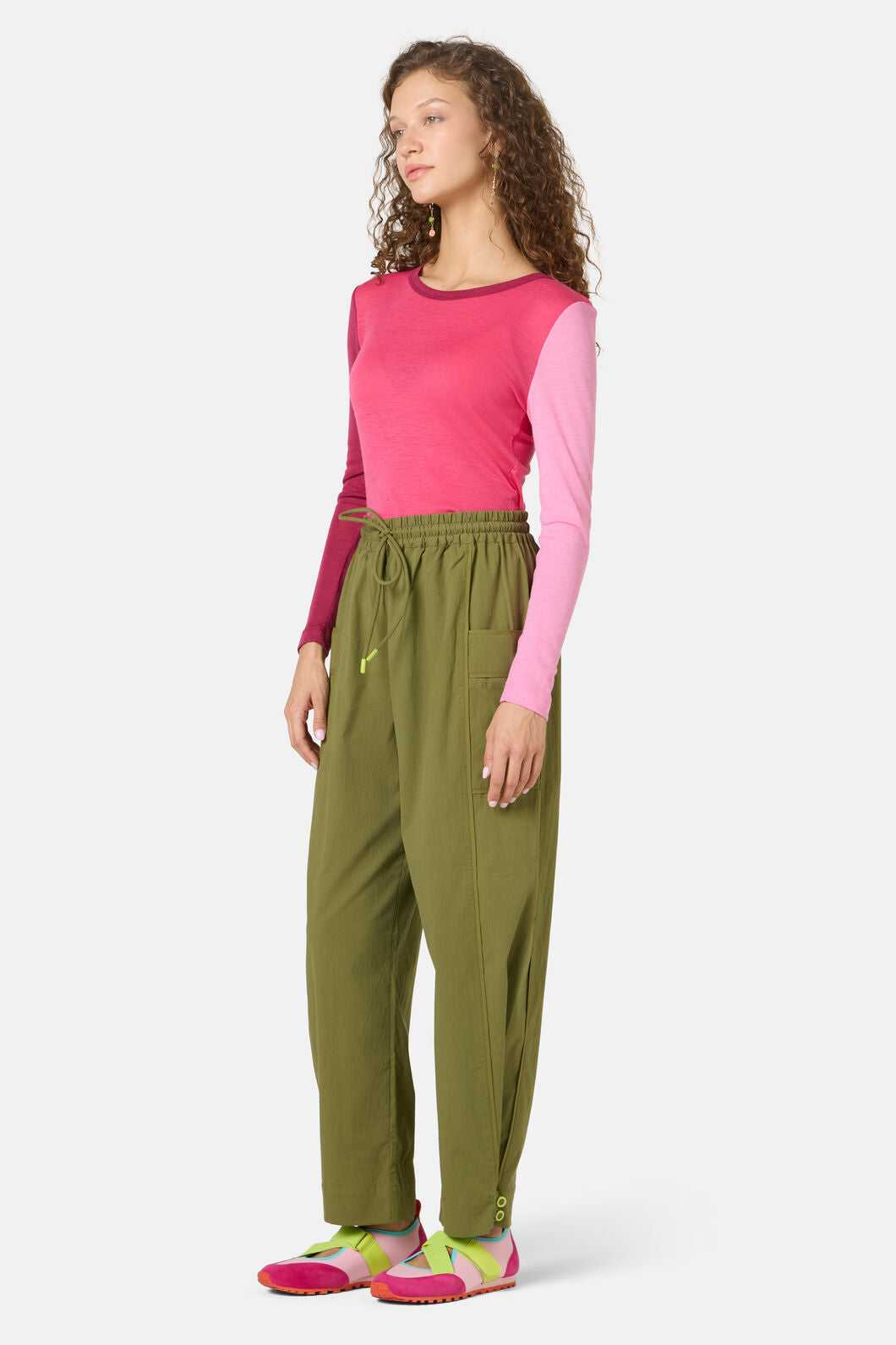 Gorman - Cargo Crinkle Hybrid Pant - khaki