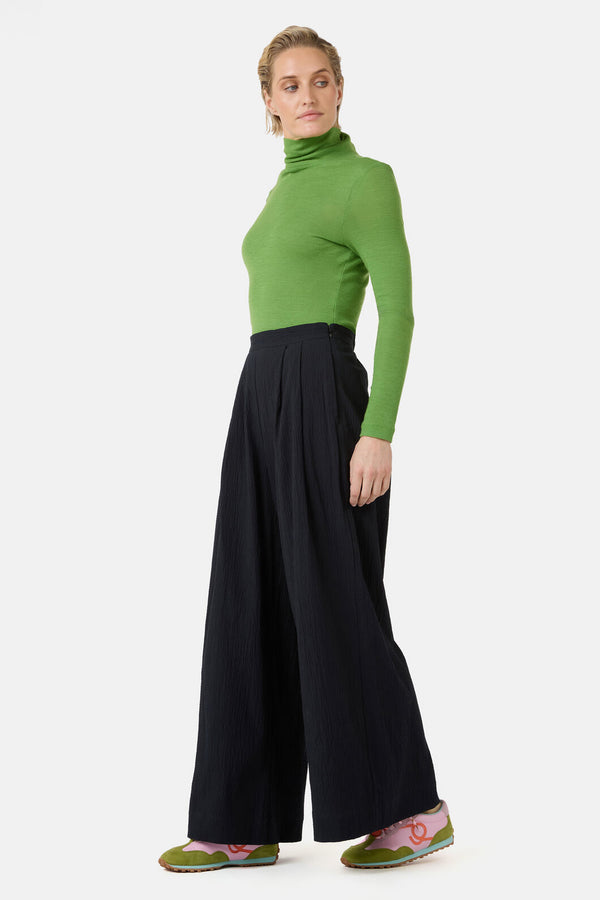 Gorman - Calliope Seersucker Skort - black