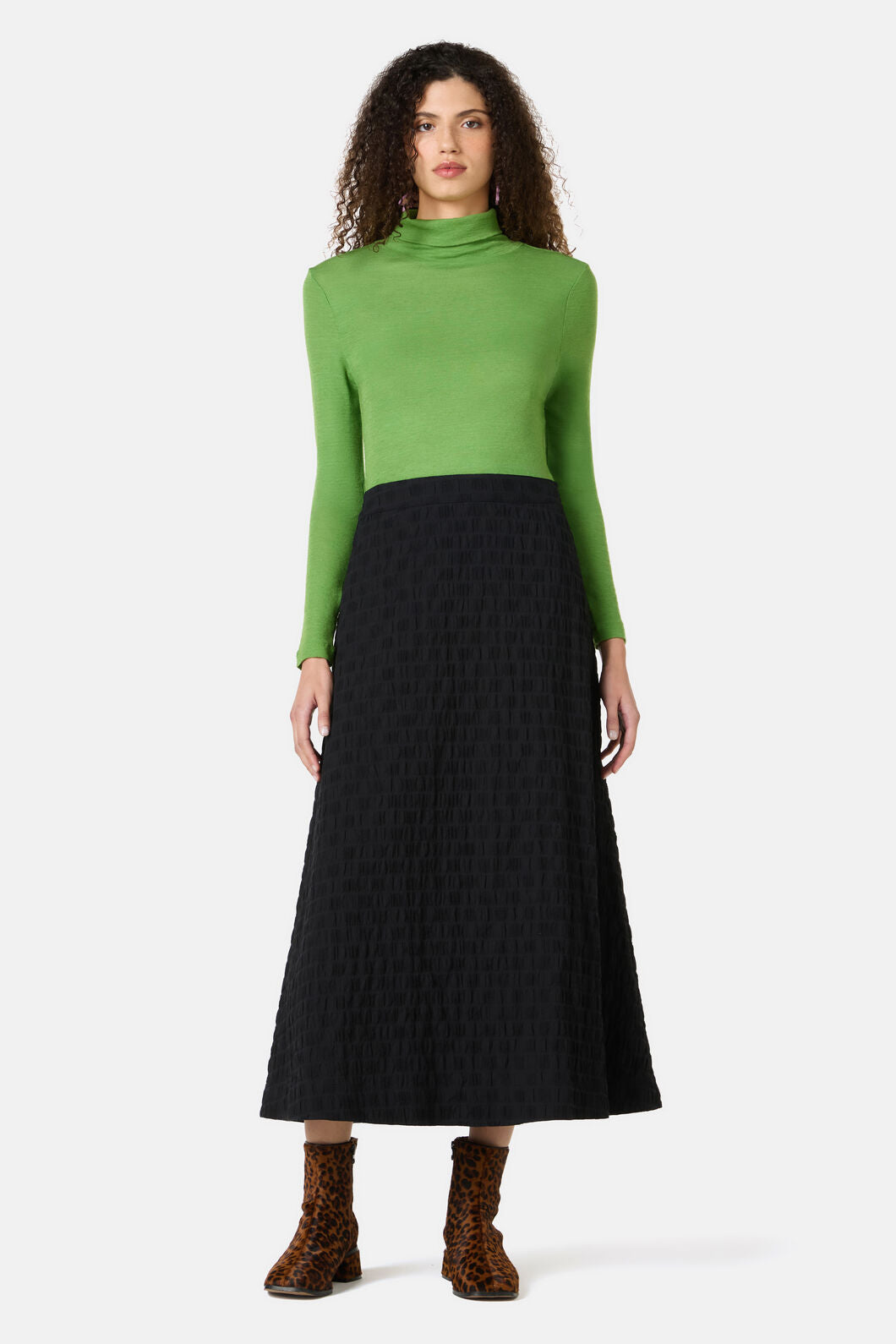 Gorman - Clover Seersucker Midi Skirt - black