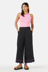 Gorman - Neon Scallop Emb Pant - black