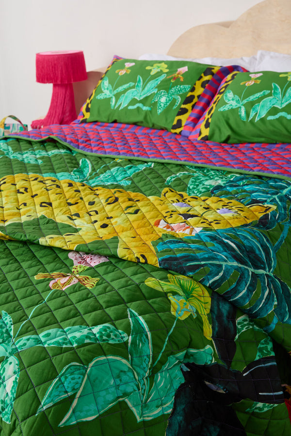 Gorman - Orchid Safari Quilted Coverlet S/D - print