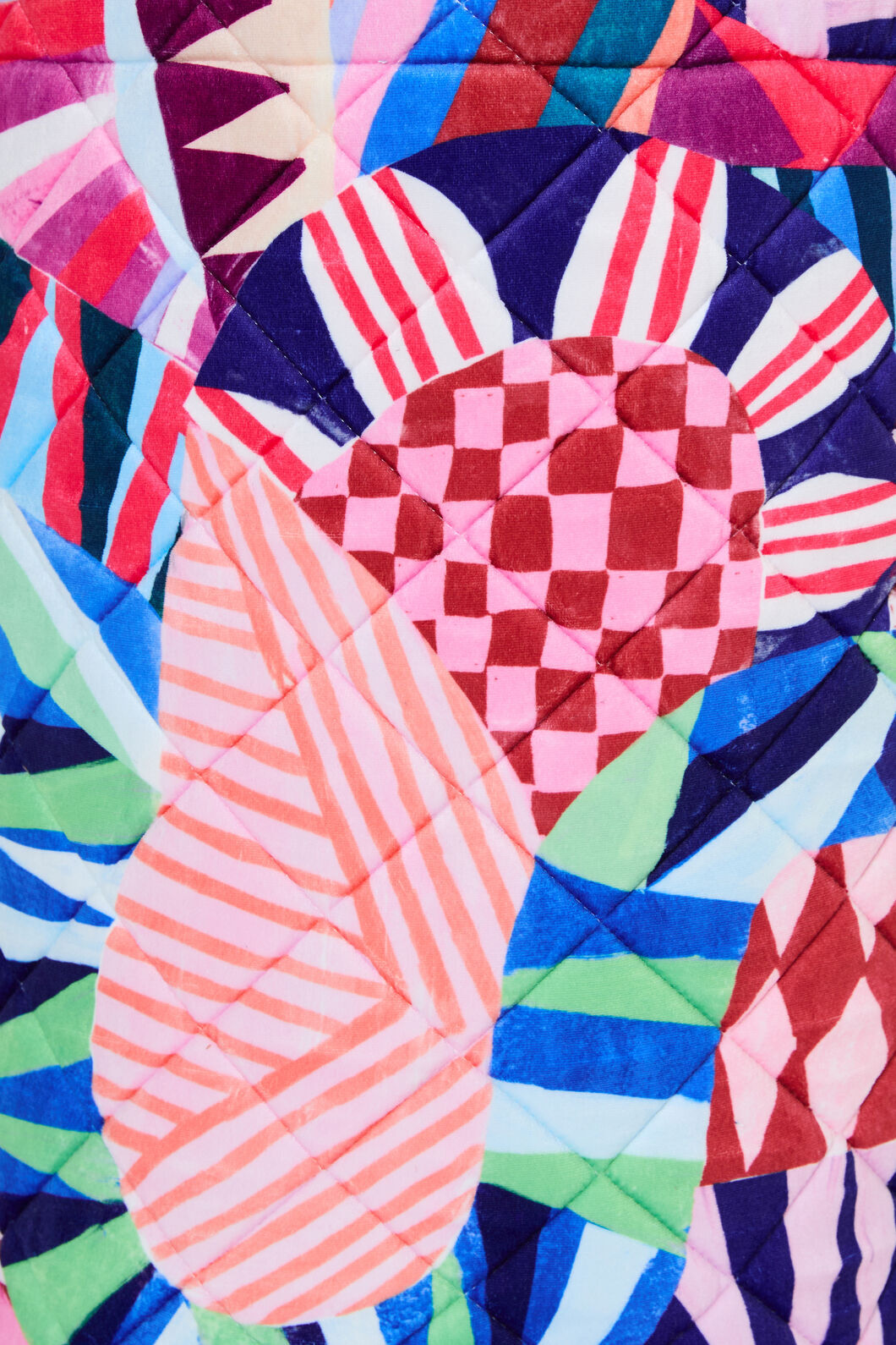 Gorman - Canopy Circus Velvet Hamper - print