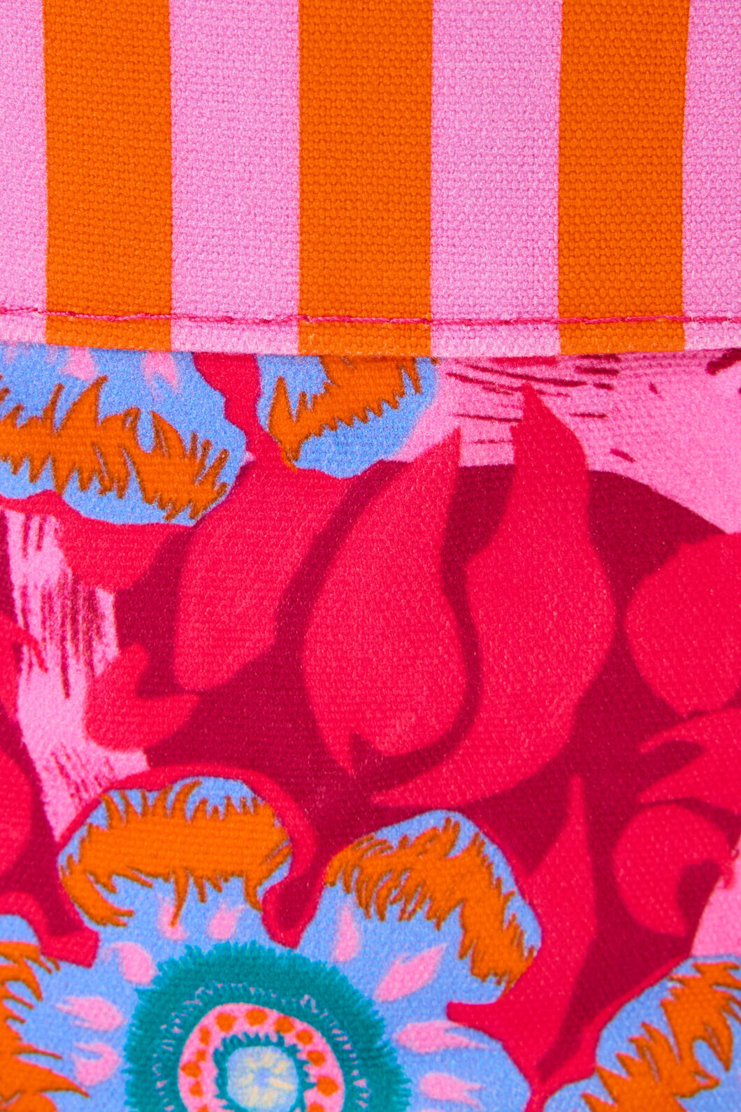 Gorman - Tiger Flower Planter Sml - print