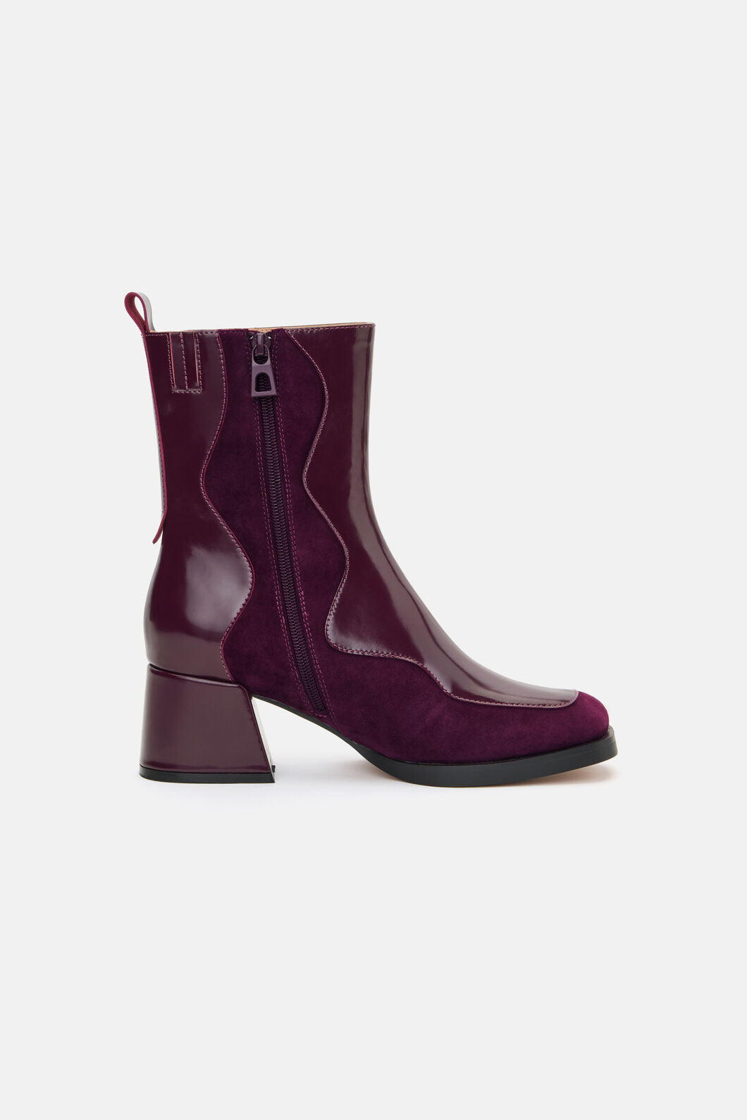 Gorman - Wavelength Boot Wine - wine