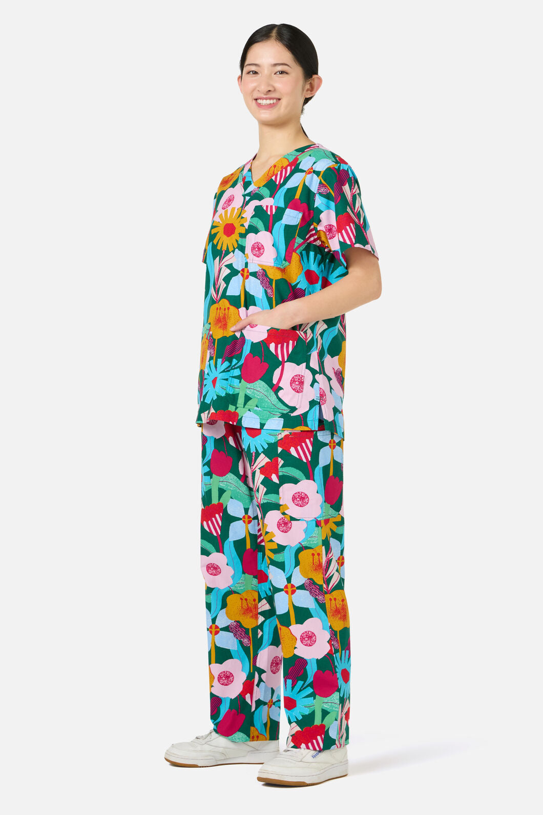 Gorman - Paper Blooms Scrub Set - green