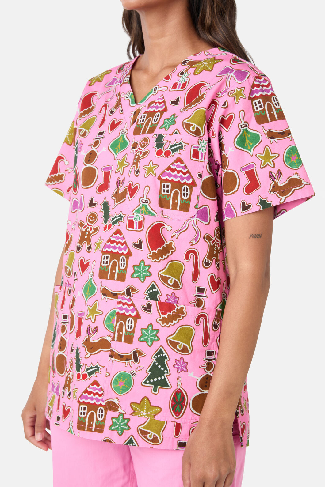 Gorman - Gingerbread Wonderland Mixed Scrub Set - pink