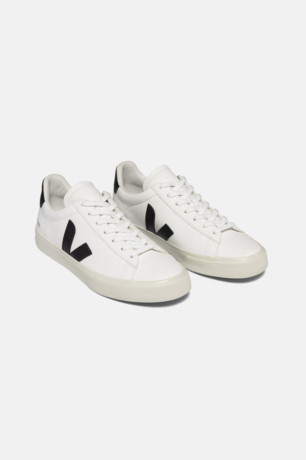 extra-white-black